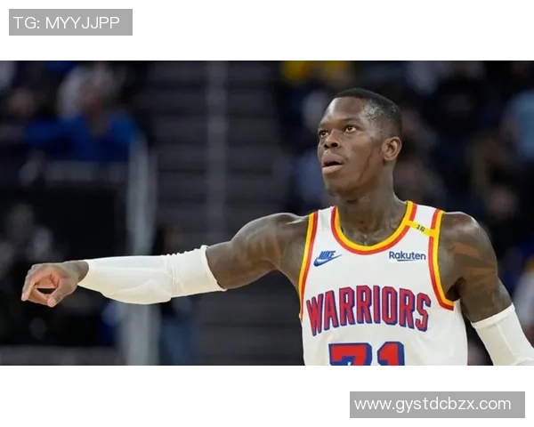 丹尼斯施罗德：从NBA新星到球队核心的成长之路