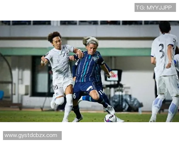 京都不死与福冈黄蜂的激烈对决揭示了日本足球的未来潜力与挑战 京都不死与福冈黄蜂的激烈对决揭示了日本足球的未来潜力与挑战