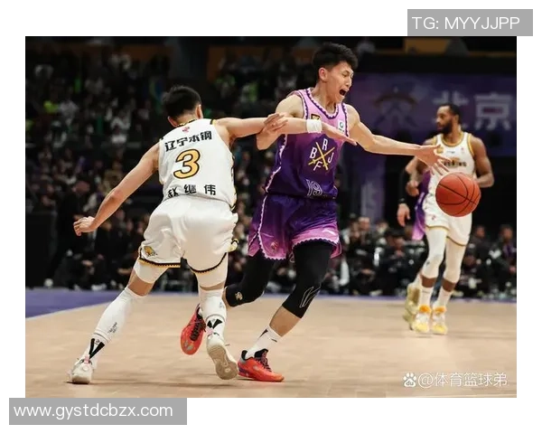 刘晓宇的奋斗历程与篮球梦想如何在赛场上绽放光彩