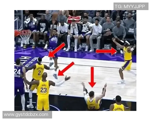 勇士与湖人激战四月十三日NBA季后赛精彩对决引发球迷热议